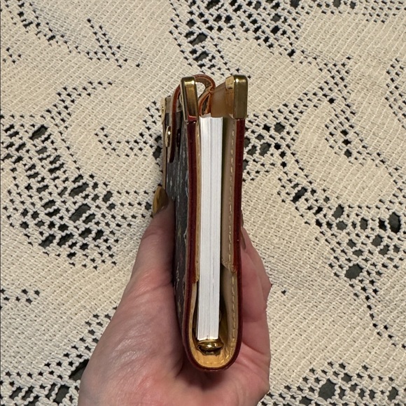 Louis Vuitton Murakami Agenda PM in EUC - Picture 6 of 11